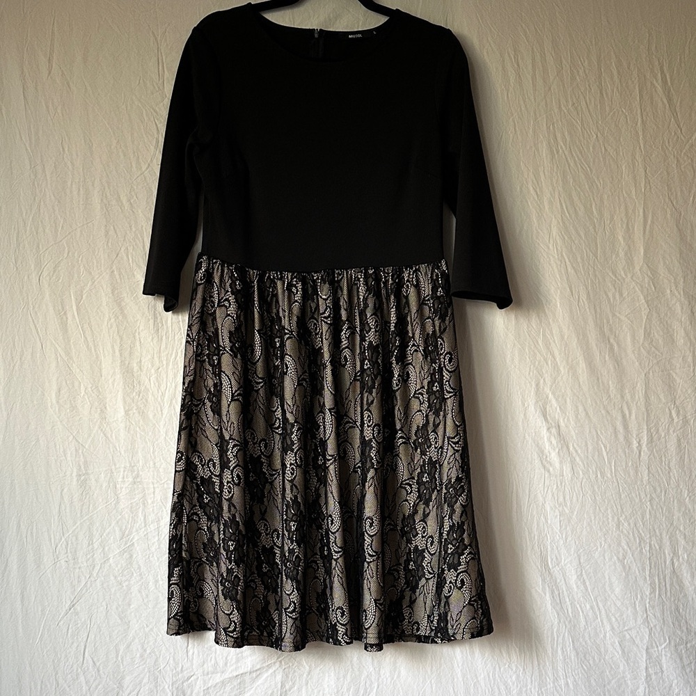 Miusol Elegant Black and Cream Lace Dress